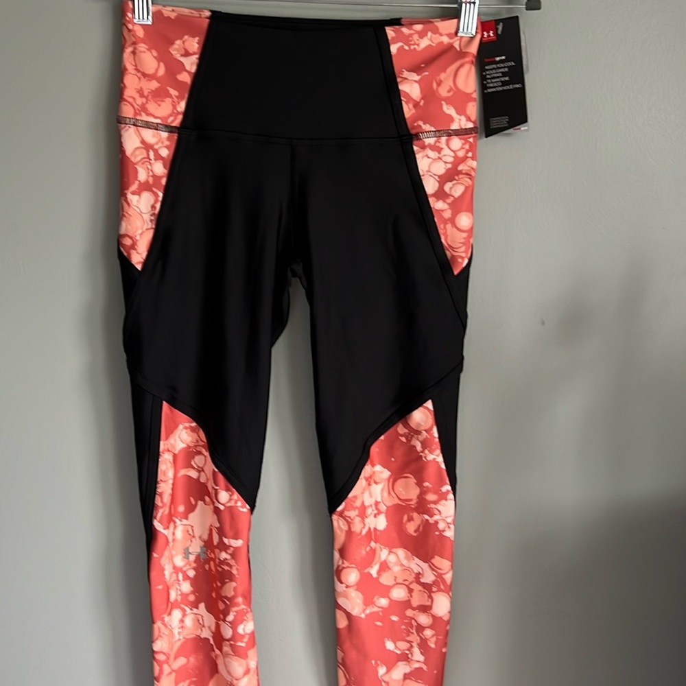 NWT Under Armour leggings size M